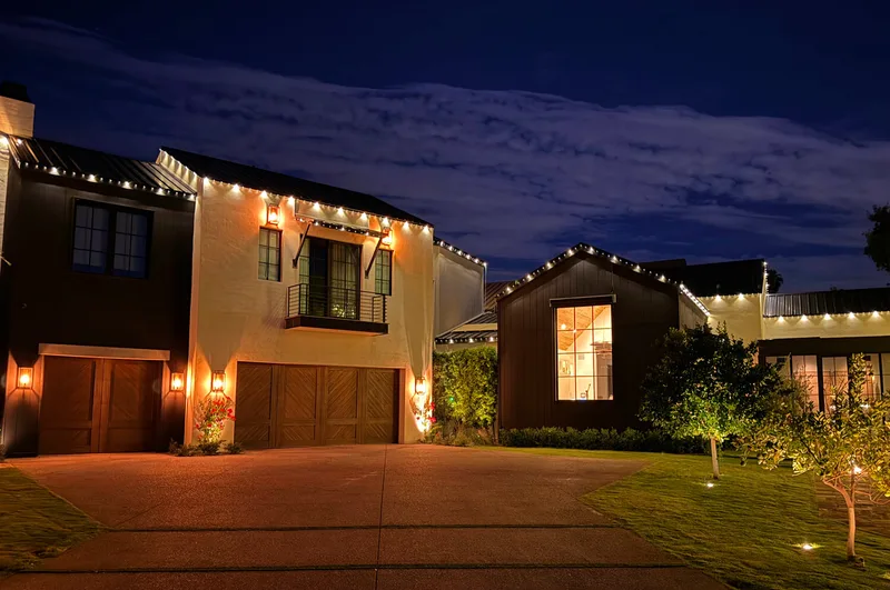 Permanent Roofline